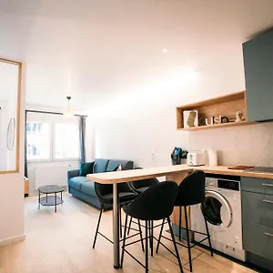 le-majestic-luxury-t2-plein-centre-v-rent.hotels-rhonealpes.com/