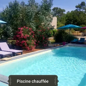 la-bastide-de-l39issole.fr-provencehotel.com/